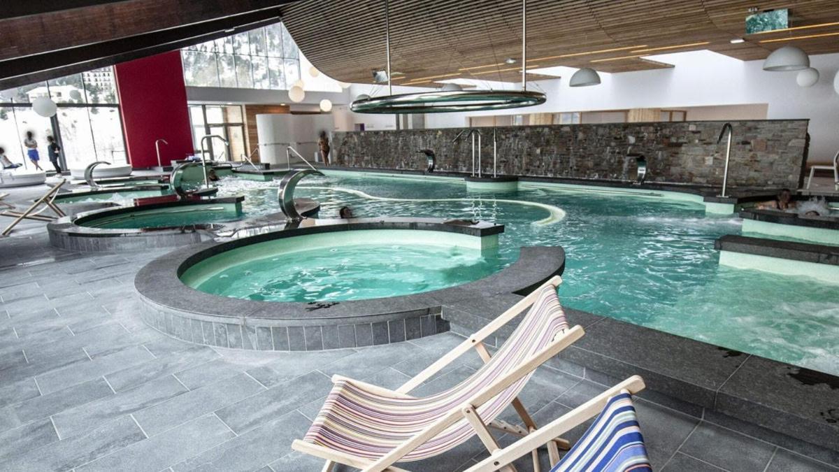 Cottage Des Pleiades - Station De Ski Accessible A Pieds Les Angles  Exterior foto